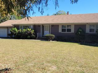 297 Airmont Ave, Mahwah, NJ 07430