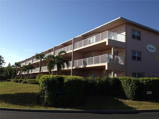 1st image of 13530 Mystic Dr #C-2