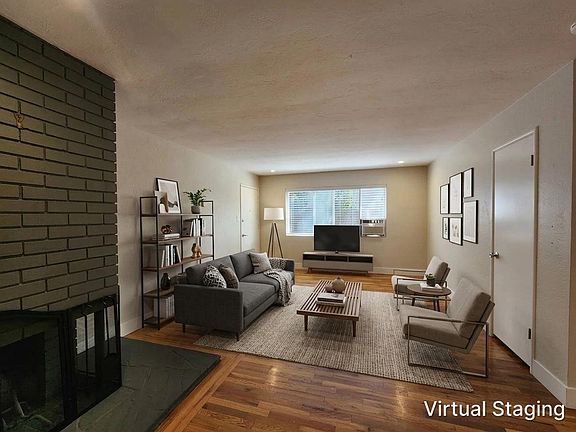 3rd image of 490 California St