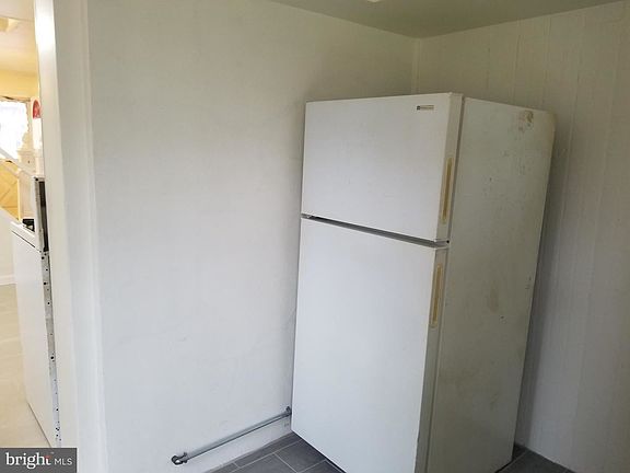 4th image of 6812 Edmund St