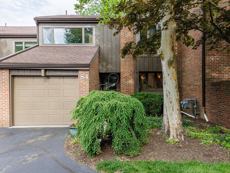 1st image of 84 Glen Dr
