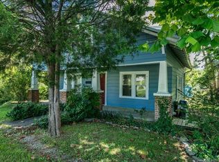 914 1st Ave W, Hendersonville, NC 28739