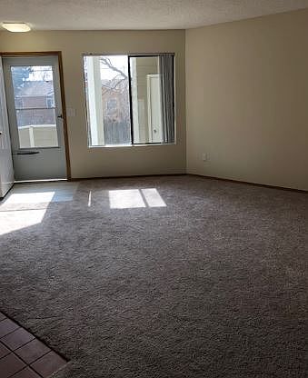 livingroom 2_03292018