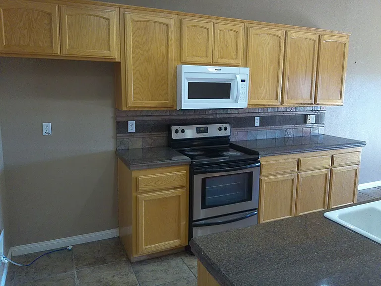 2992 Winterhaven Dr — Photo 6