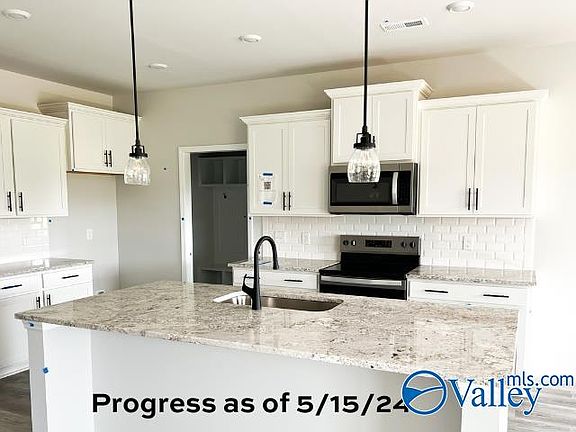3rd image of 110 Gander Cir