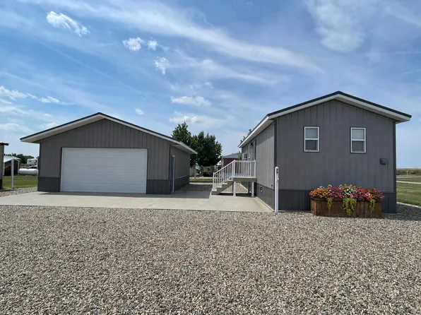 13477 135th St, Glenham, SD 57631