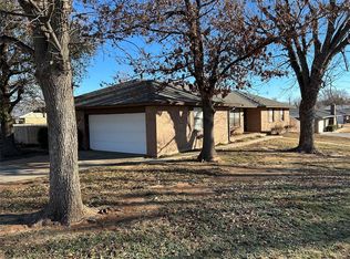 8700 Aaron Dr, Oklahoma City, OK 73132