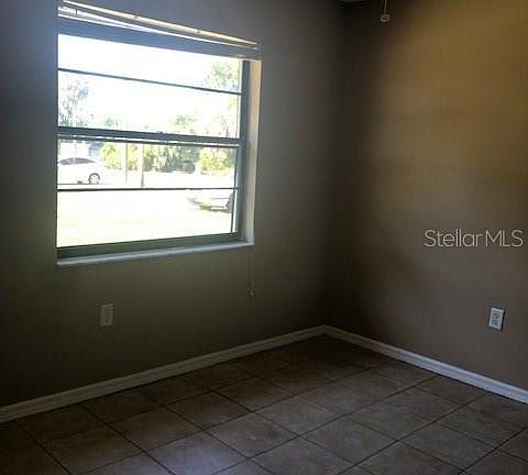 5th image of 720 N Sinclair Ave