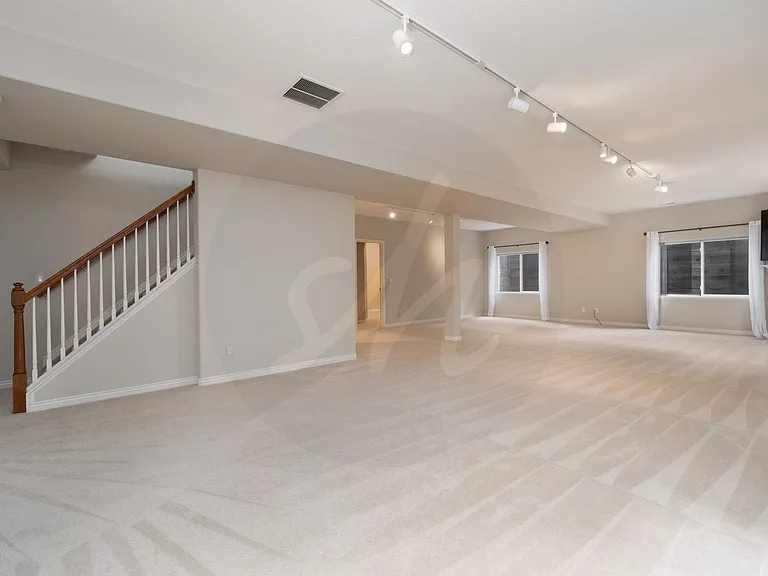 1924 Montebello Dr W — Photo 13