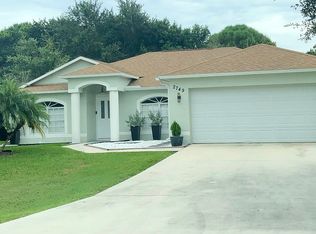 2749 SW East Calabria Cir, Port Saint Lucie, FL 34953