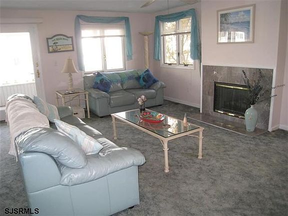 5th image of 1701 Asbury Ave