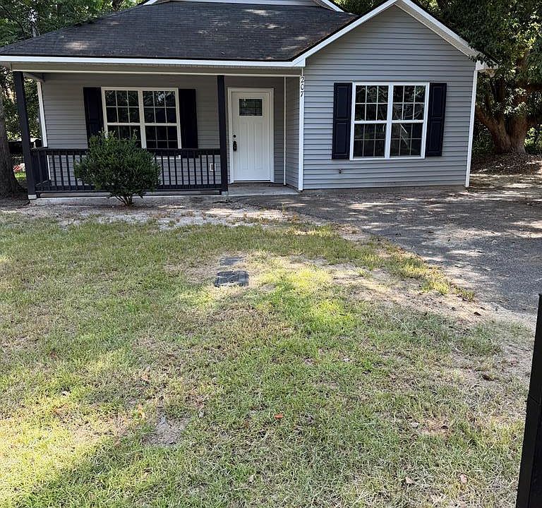 1st image of 207 McKinley St