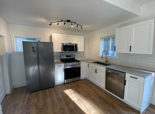856 Dunham St SE, Grand Rapids, MI 49506