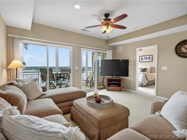 86 Palisades Lakeview Dr #2A, Lake Ozark, MO 65049