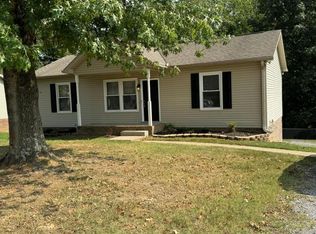 723 Acorn Dr, Clarksville, TN 37043