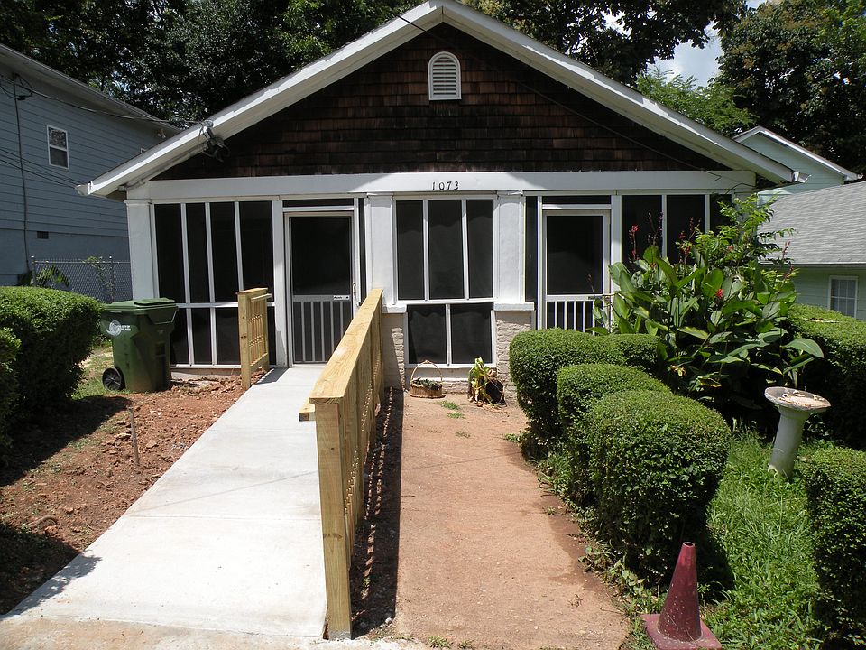 Main Photo