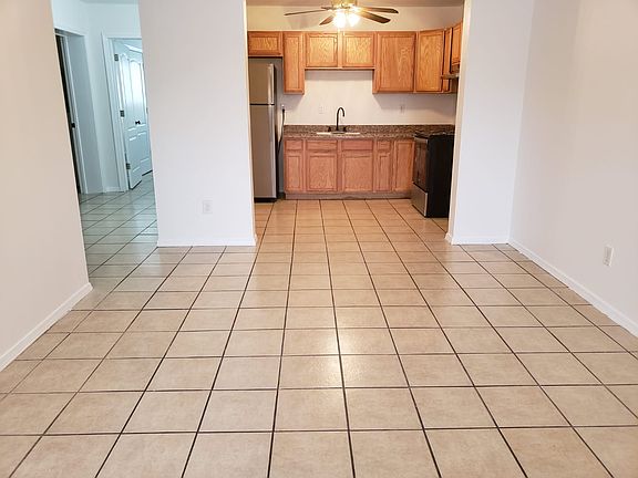 4th image of 4512 Arlen Ave APT C