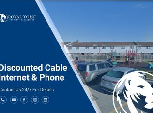 120 Nonquon Rd #101, Oshawa, ON L1G7E6