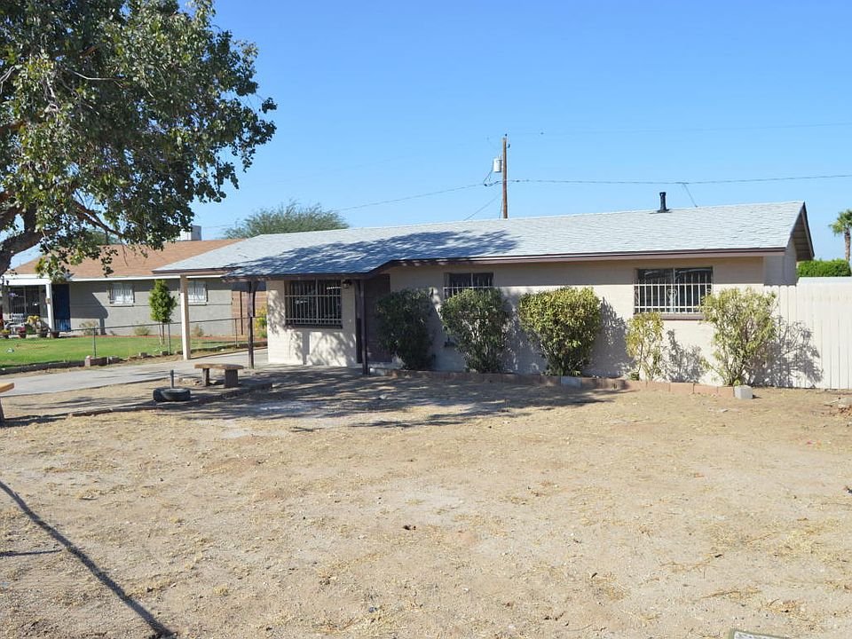 1st image of 728 E Desert Dr N