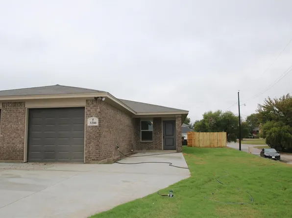 3200 Cherry Ln, Fort Worth, TX 76111