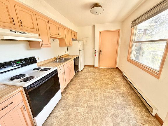 5th image of 345 Weaver St #B