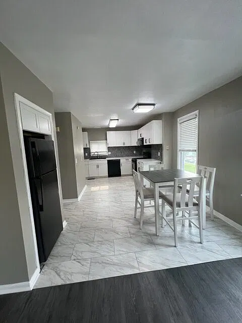204 Columbus Ave - 2 — Photo 2