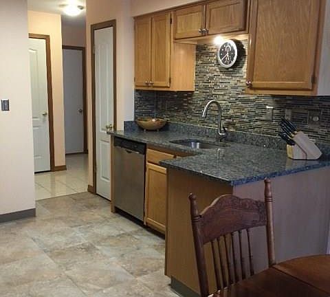 3rd image of 83 Woodside Dr