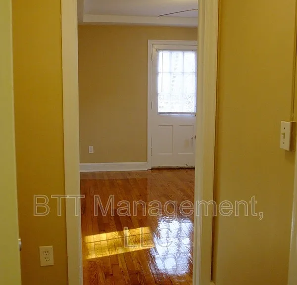 8401 Greenwood Ave #1 — Photo 20