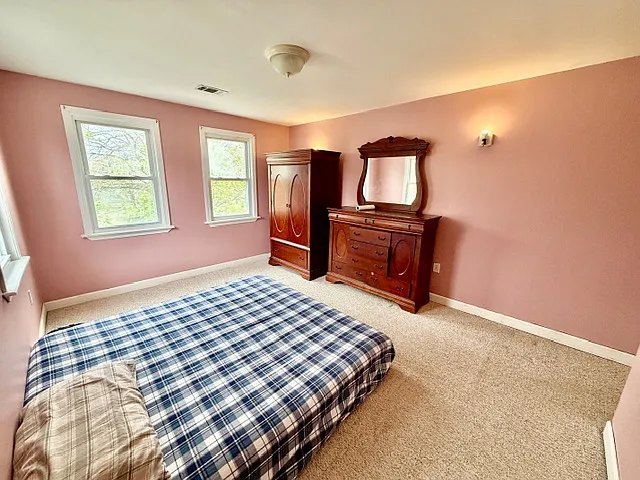 64 Robertson St — Photo 37