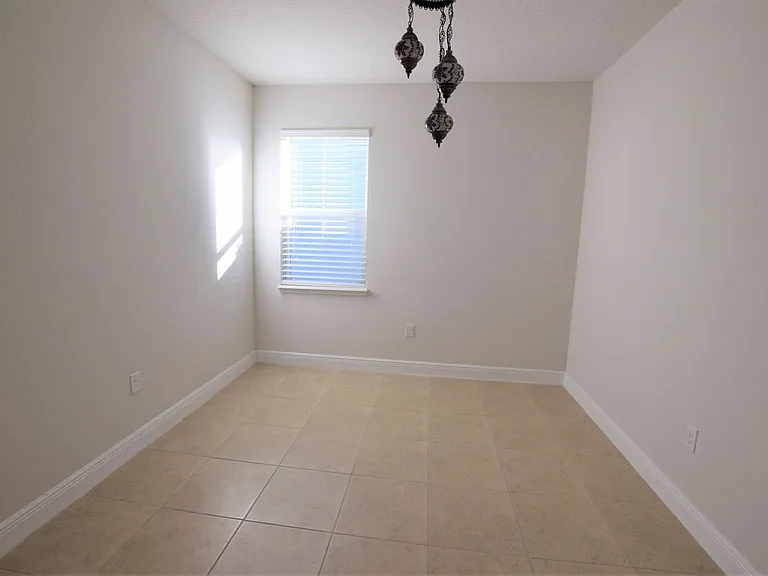 4358 Silver Creek St — Photo 13