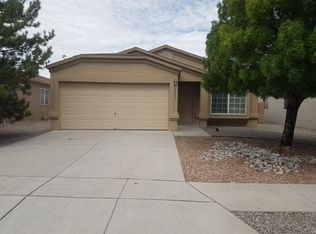 6867 Candelia Ave NW, Albuquerque, NM 87114