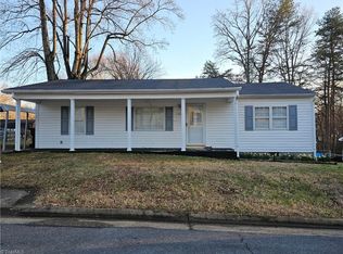 1816 Cody Ave, Greensboro, NC 27405