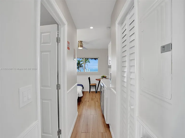 900 N Surf Rd #2 — Photo 30