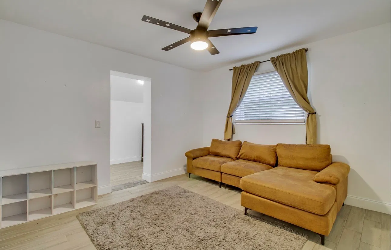 4 bed, 1628 sqft, $1,550 — Photo 1