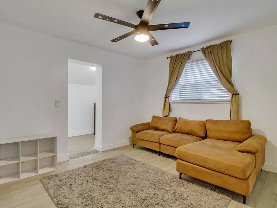 3275 Atlantic Rd