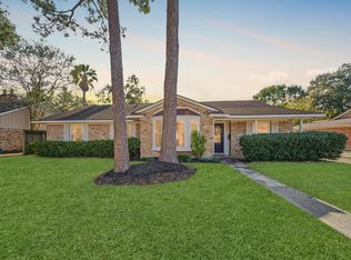 5919 Lattimer Dr, Houston, TX 77035