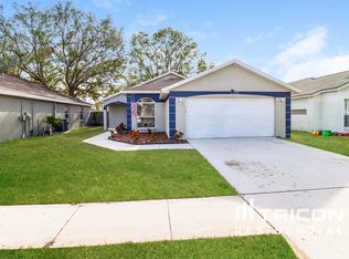 1807 Erin Brooke Dr, Valrico, FL 33594