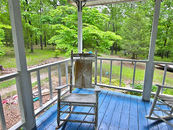 5th image of 1250 Whispering Oaks Trl