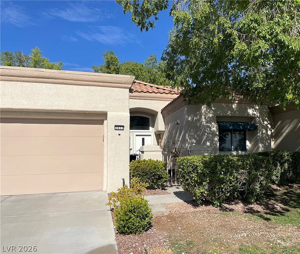 2 bed, 2.0 bath, 1749 sqft, $3,200 — Photo 1