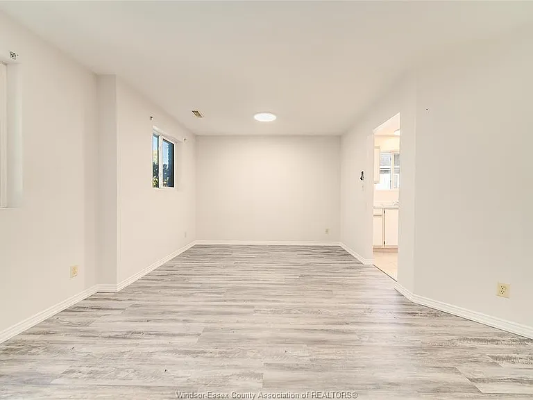 1970 Daytona Ave #2 — Photo 7