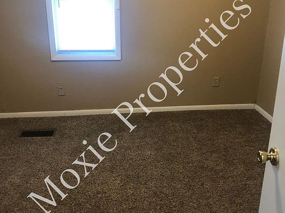 3rd image of 1316 N Purdum St