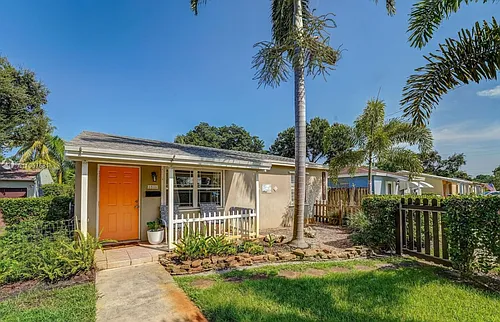 1516 NW 3rd Ave #A Photo 1