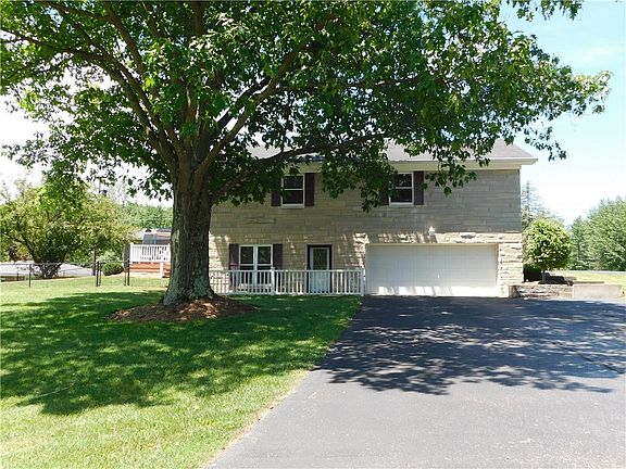 4th image of 821 E Elmwood Ct N