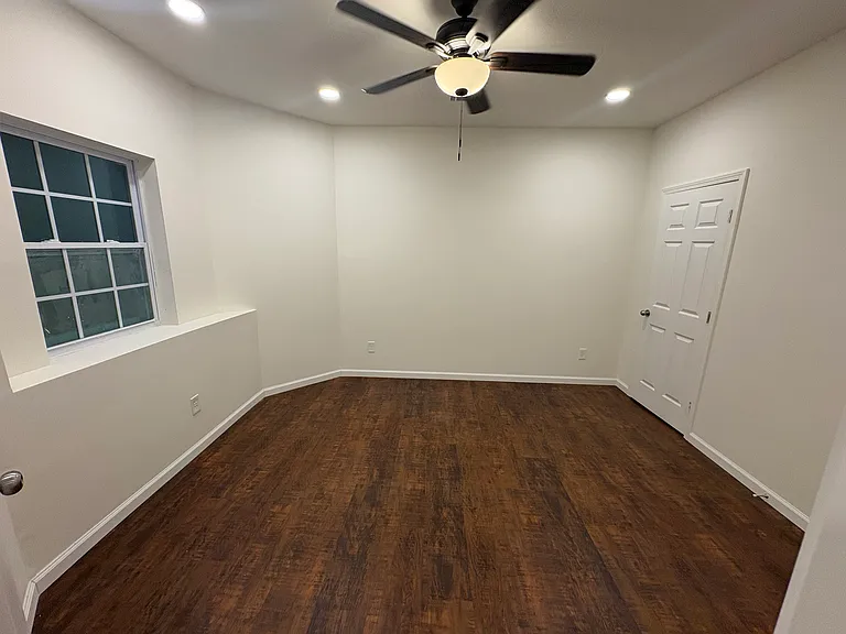 3196 Moon Stone Ln — Photo 39