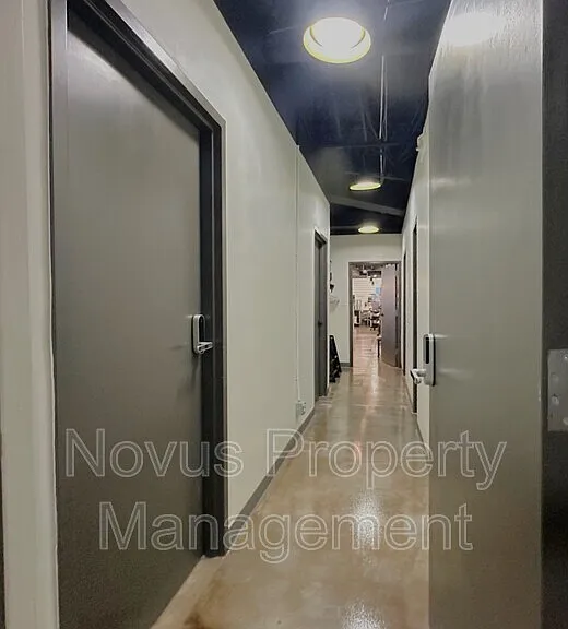 211 Hamilton Ave #4 — Photo 2
