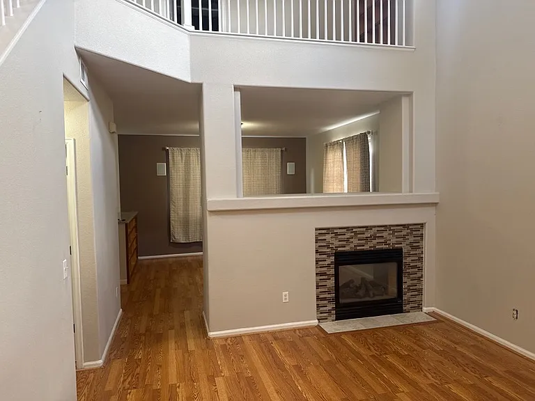 3264 E 139th Ave — Photo 2