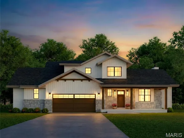 895 Glen Elm Dr, Saint Louis, MO 63122