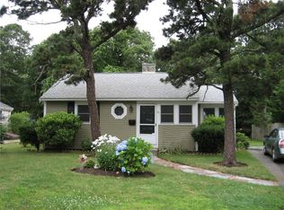 51 Pilgrim Ln, Hyannis, MA 02601