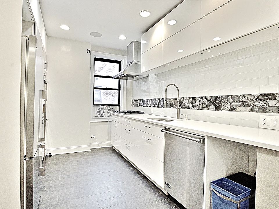 1st image of 675 Academy St APT 6B
