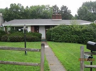 102 Terry Dr, Glenshaw, PA
